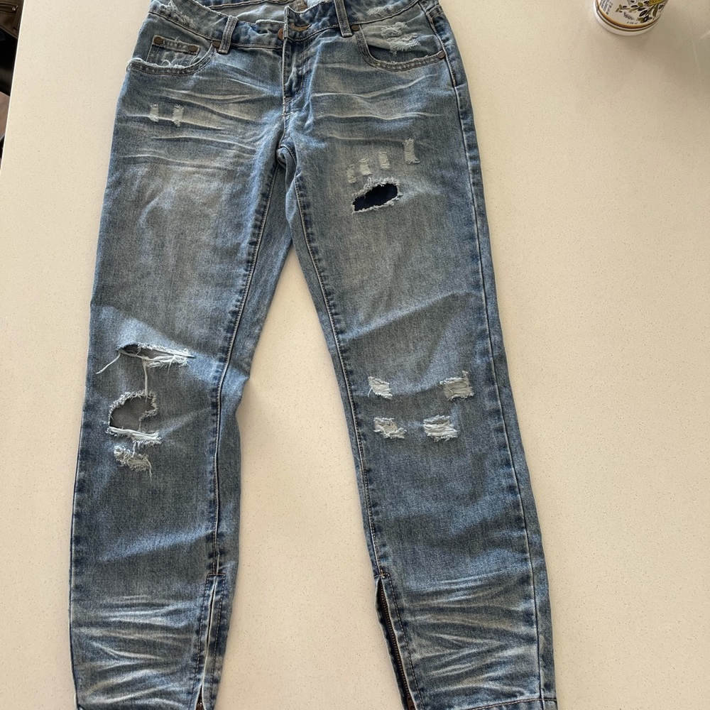 Jeans - Picture 2 of 5